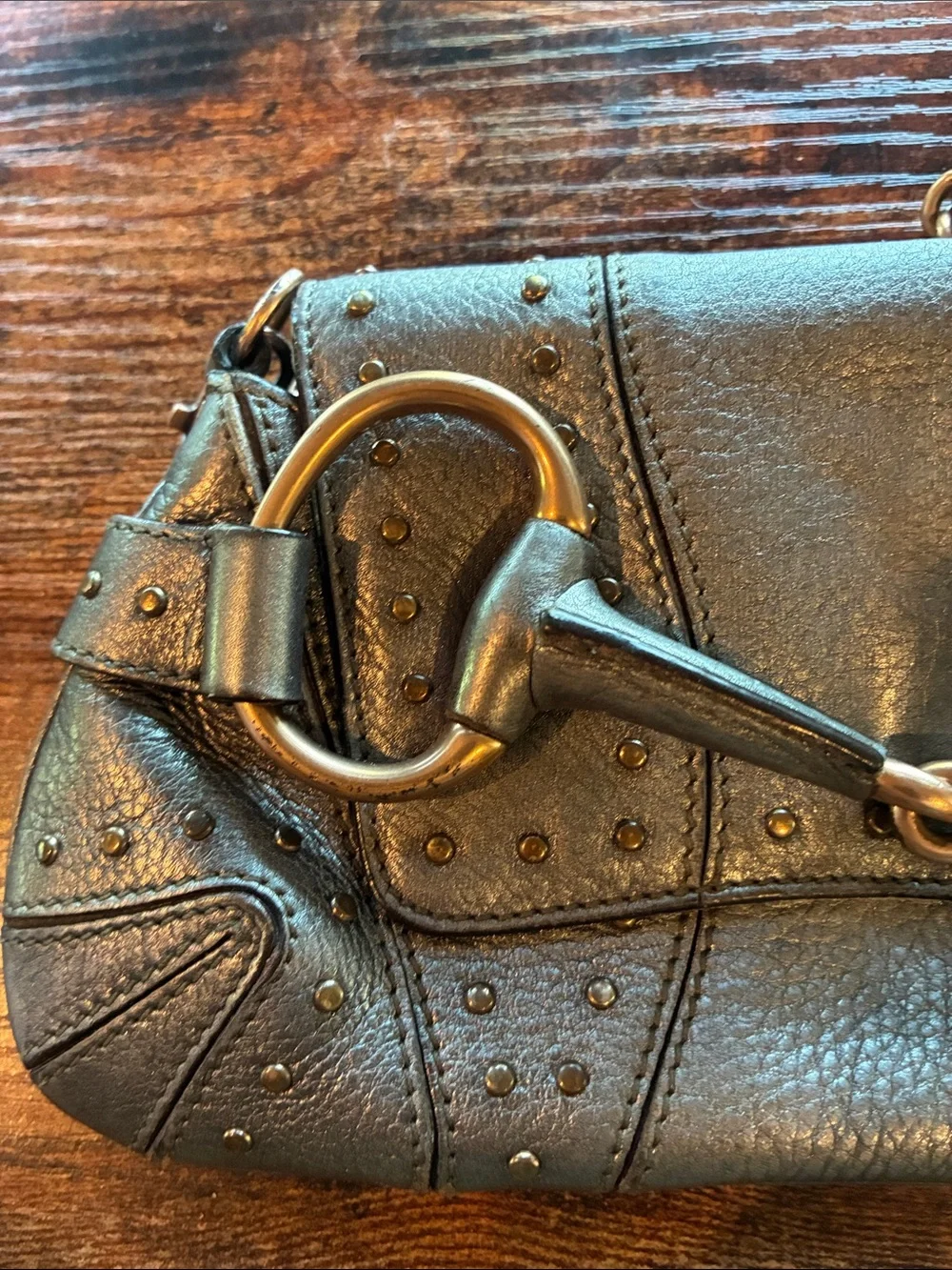 Authentic Gucci HorseBit Chain Micro Gun Metal Leather Rose Gold Studs & Chain.